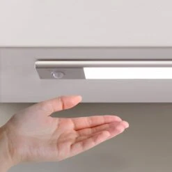 Aplique LED Recargable Por USB Kaus Con Sensor De Movimiento, L600mm, Plástico Y Aluminio, Anodizado Mate - Emuca -Brico Lemar Comercio aplique led recargable por usb kaus con sensor de movimiento l600mm plastico y aluminio anodizado mate emuca 7