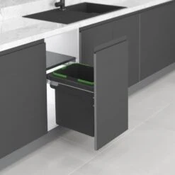 Contenedor De Reciclaje Para Fijación Lateral En Mueble De Cocina Recycle 1x35litros, Acero, Plástico Gris Antracita - Emuca -Brico Lemar Comercio contenedor de reciclaje para fijacion lateral en mueble de cocina recycle 1x35litros acero plastico gris antracita emuca 1