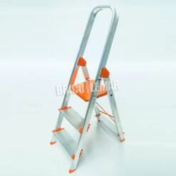 Escalera De Aluminio Semiprofesional 3 Peldaños Proline DOMIN03 Plabell