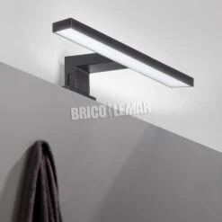 Foco LED Para Espejo De Baño Virgo IP44 300mm Plástico Pintado Negro Emuca 9 Foco LED Para Espejo De Baño Virgo IP44 300mm Plástico Pintado Negro Emuca -Brico Lemar Comercio foco led para espejo de bano virgo ip44 300mm plastico pintado negro emuca 1