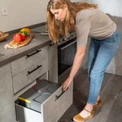 Lote De 10 Tiradores Para Mueble Orlando, L136mm, Intereje 96mm, Acero, Pintado Negro - Emuca -Brico Lemar Comercio lote de 10 tiradores para mueble orlando l136mm intereje 96mm acero pintado negro emuca 6