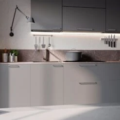 Lote De 20 Tiradores Para Mueble Zagreb, L236mm, Intereje 224mm, Zamak, Níquel Satinado - Emuca -Brico Lemar Comercio lote de 20 tiradores para mueble zagreb l236mm intereje 224mm zamak niquel satinado emuca 4