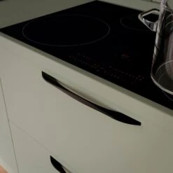 Lote De 8 Tiradores Para Mueble Varna, L181mm, Intereje 160mm, Zamak, Pintado Negro - Emuca -Brico Lemar Comercio lote de 8 tiradores para mueble varna l181mm intereje 160mm zamak pintado negro emuca 3